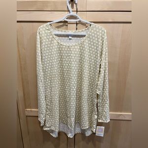 Lularoe Lynnae long sleeve top